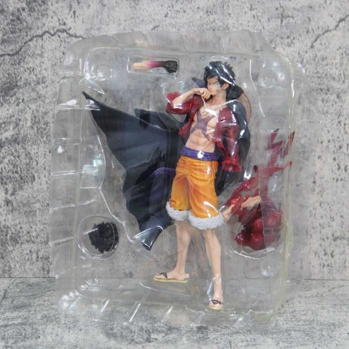 One Piece Luffy New and Old Four Emperors Series Luffy Dual Form Standing Figure - Image 3