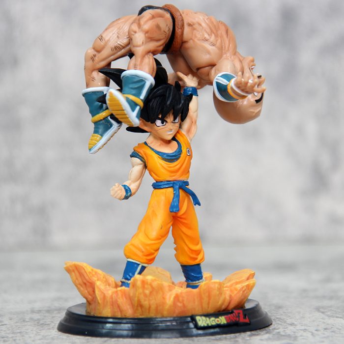 Dragon Ball WCF Super Saiyan Goku lifting Nappa model - Image 5