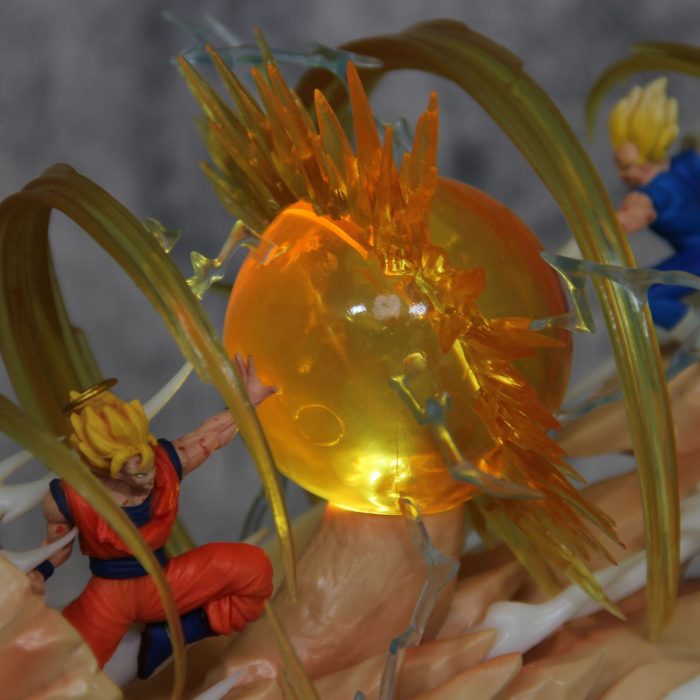 Dragon Ball GK Super Saiyan Goku VS Enchanted Vegeta can glow hand - Image 6